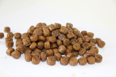 Dr. CLAUDER'S ADULT MEDIUM subalansuotas sausas maistas su paukštiena suaugusiems mažų ir vidutinio dydžio veislių šunims 20kg